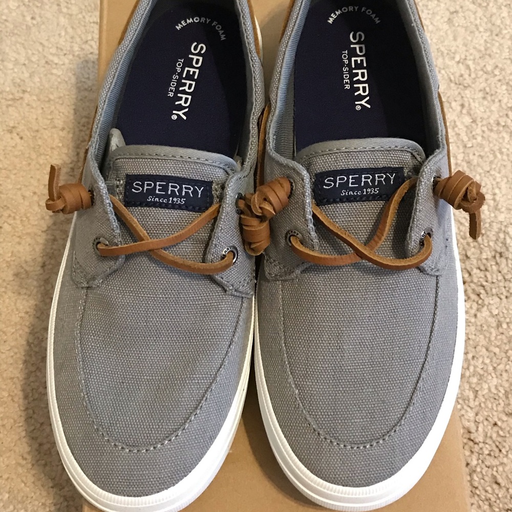 Sperry  women crest boat grey
